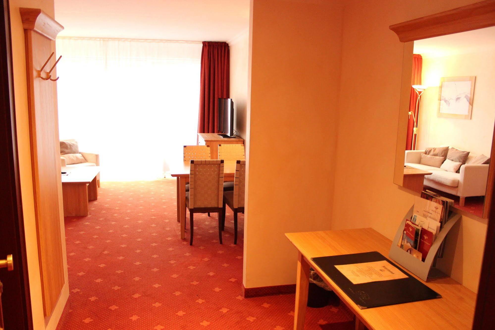 Hotel Villa Gropius Тиммендорфер-Штранд Экстерьер фото