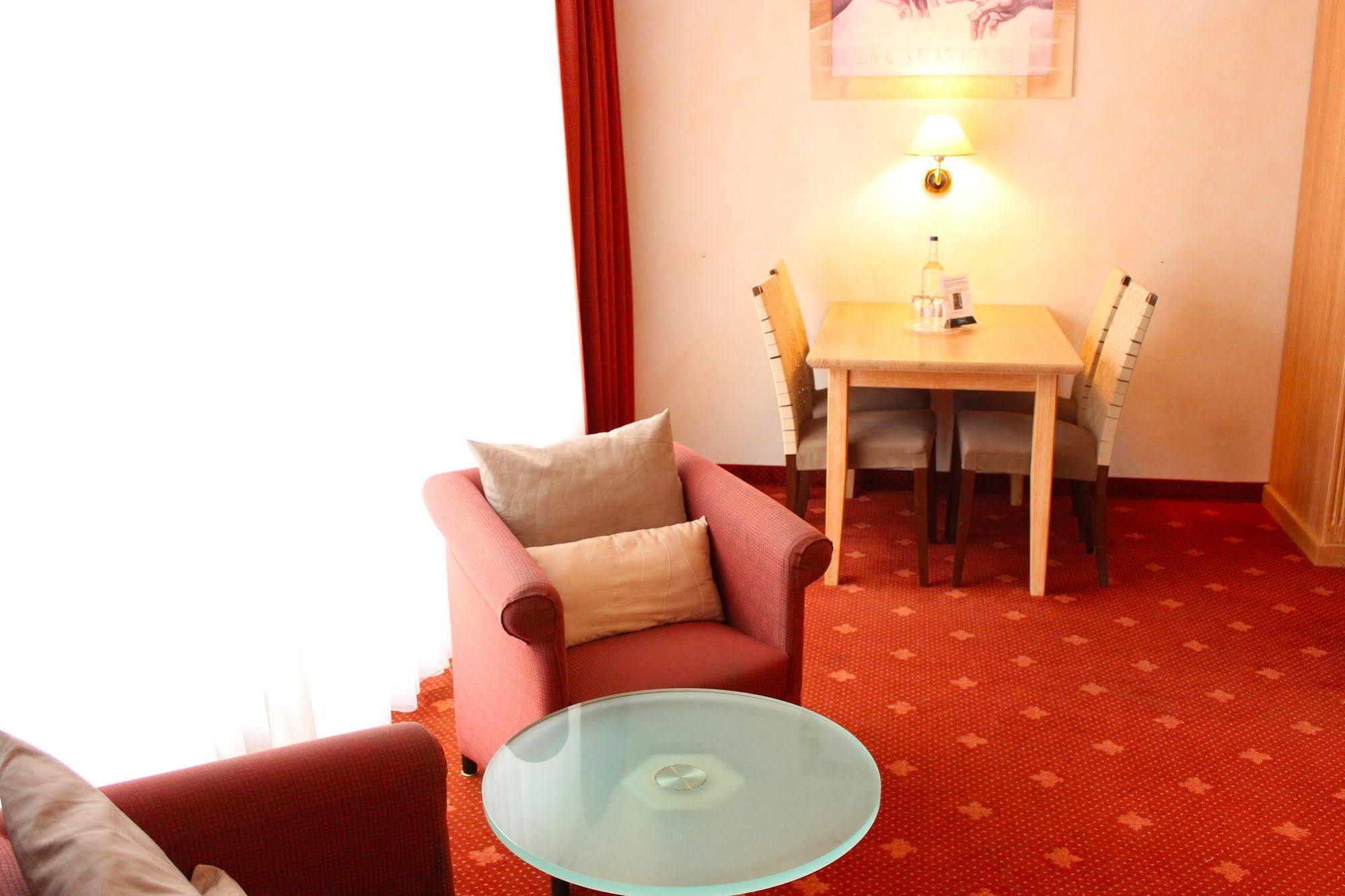 Hotel Villa Gropius Тиммендорфер-Штранд Экстерьер фото