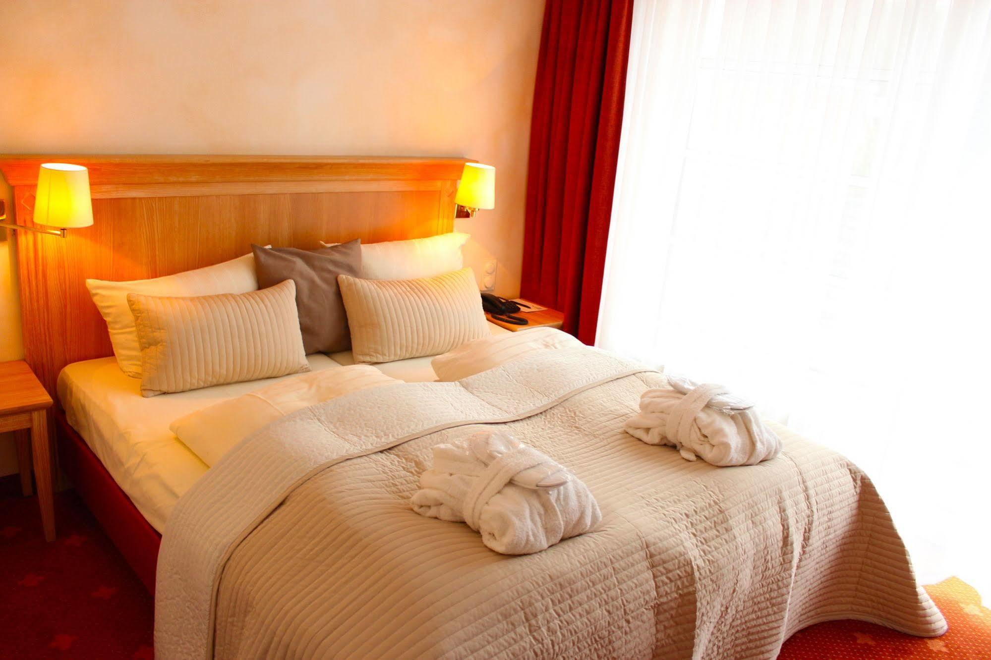Hotel Villa Gropius Тиммендорфер-Штранд Экстерьер фото