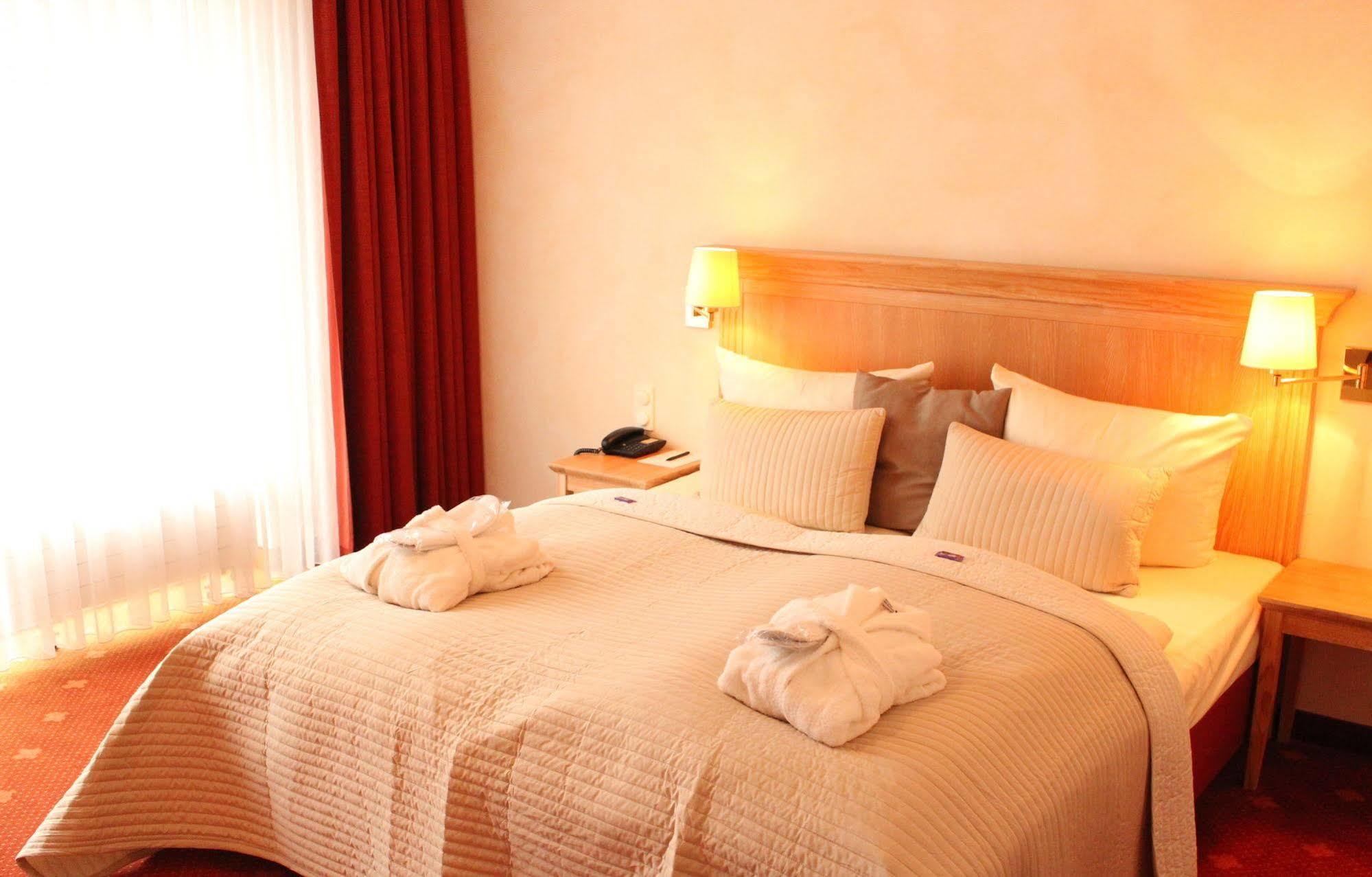 Hotel Villa Gropius Тиммендорфер-Штранд Экстерьер фото
